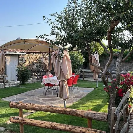 Villa 'Mi Casita' Tipica, Tranquila Y Acogedora à Montejo  Extérieur photo